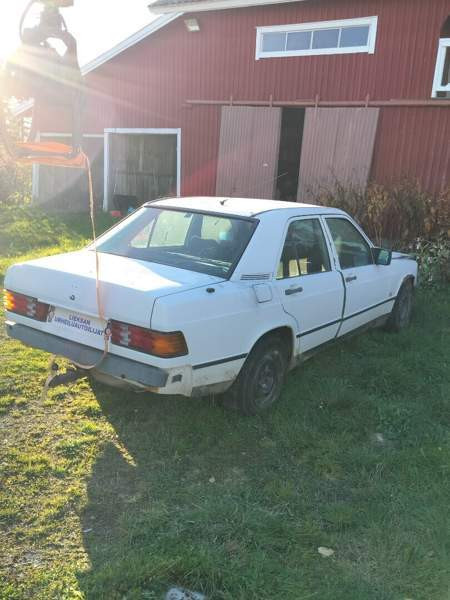 Mercedes-Benz 190 Lieksa - photo 1