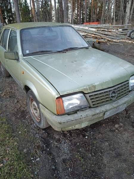 Opel Ascona Karstula - valokuva 7