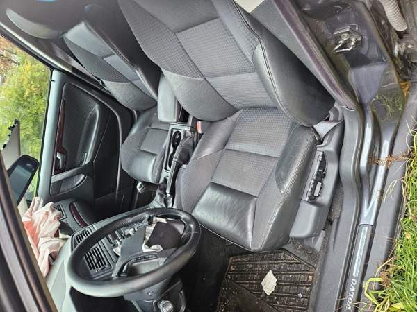 Volvo V70 Oulunsalo - photo 2