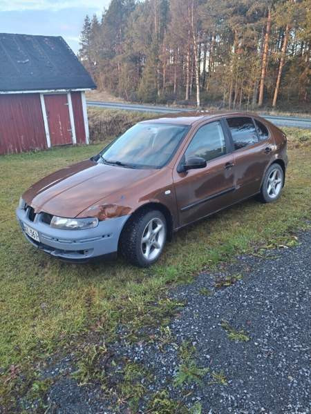 Seat Leon Sodankylä - valokuva 1