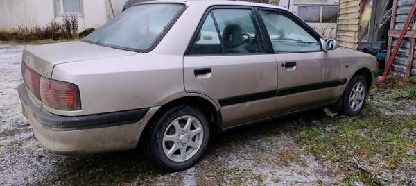 Mazda 323 Kuopio - valokuva 1