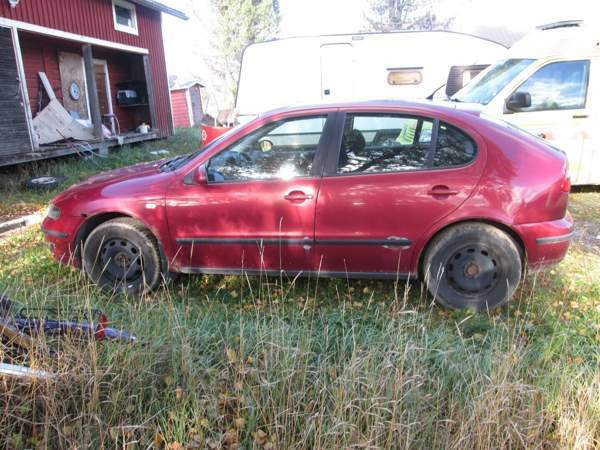 Seat Leon Uurainen - valokuva 3