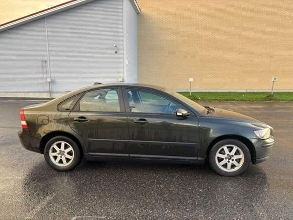 Volvo S40 Pielavesi - изображение 6