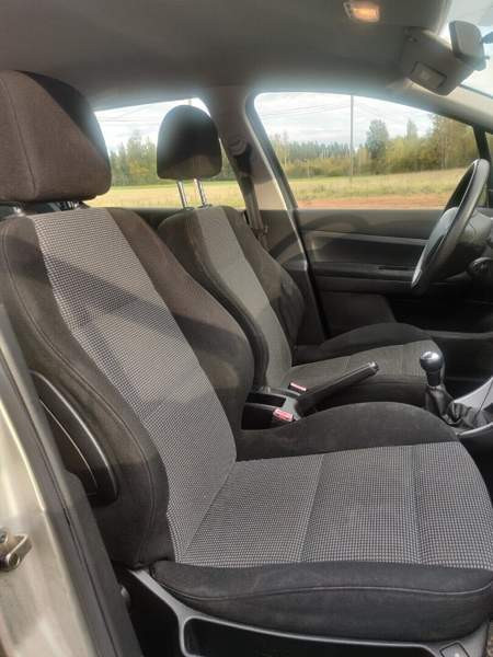 Peugeot 307 Мянтсяля - изображение 8