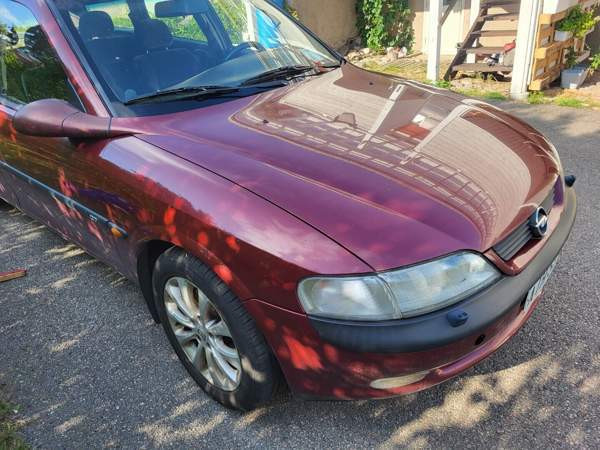 Opel Vectra Dzhankoy - valokuva 1