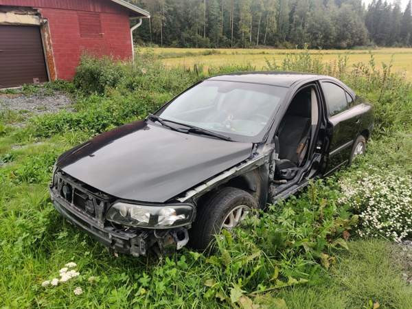 Volvo S60 Alavieska - valokuva 2