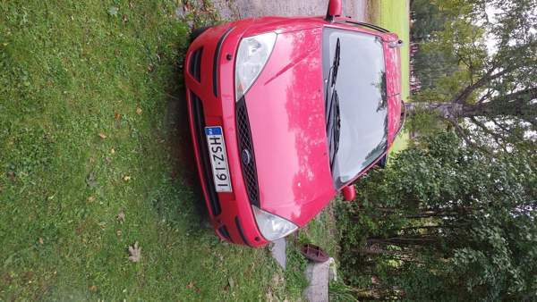 Ford Focus Luga - photo 2