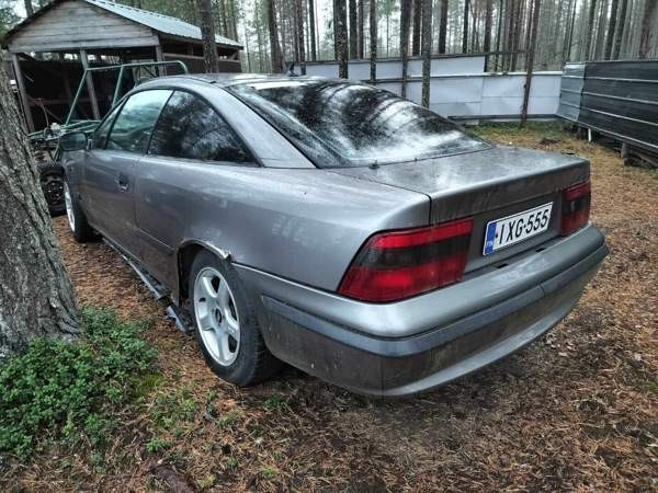 Opel Calibra Kuusamo - valokuva 8