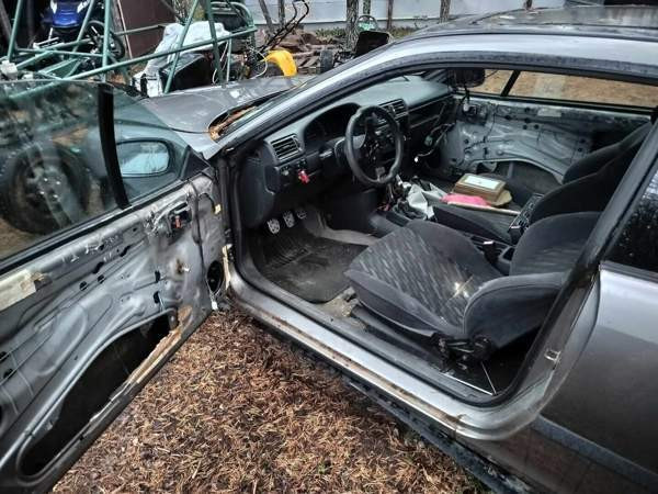 Opel Calibra Kuusamo - valokuva 4