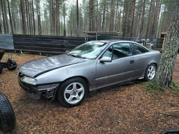 Opel Calibra Kuusamo - valokuva 2