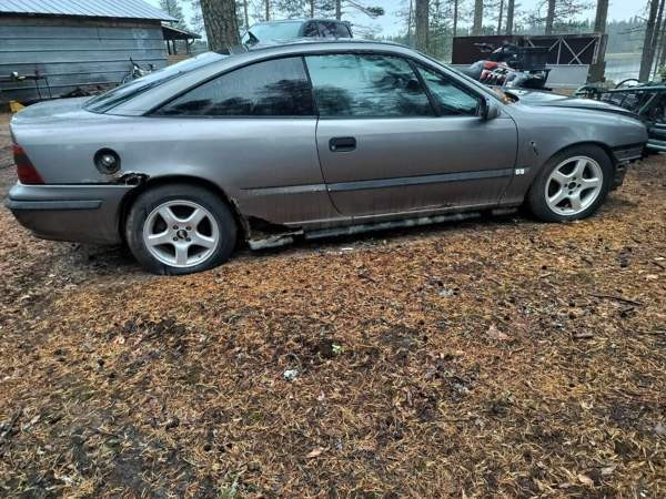 Opel Calibra Kuusamo - valokuva 7