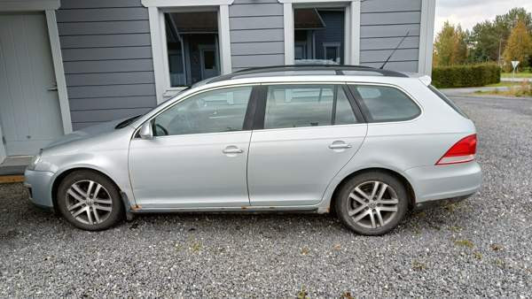 Volkswagen Golf Сейняйоки - изображение 3