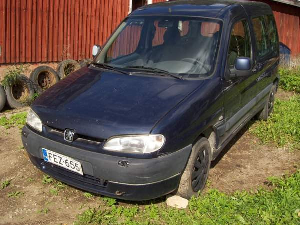 Peugeot Partner Kangasala - valokuva 1