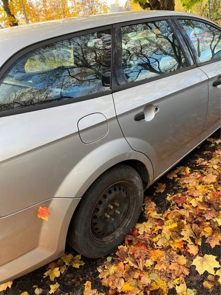 Ford Mondeo Espoo - valokuva 3