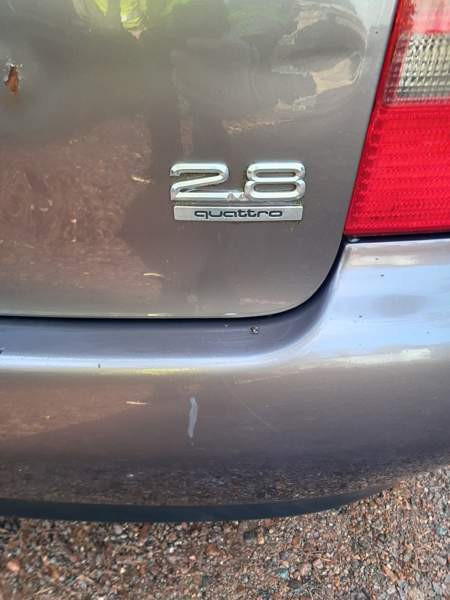 Audi A4 Lovisa - valokuva 5