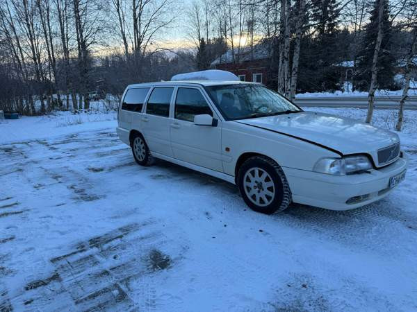 Volvo V70 Kifri - valokuva 2