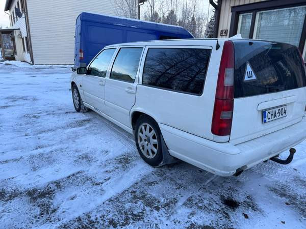 Volvo V70 Kifri - valokuva 4