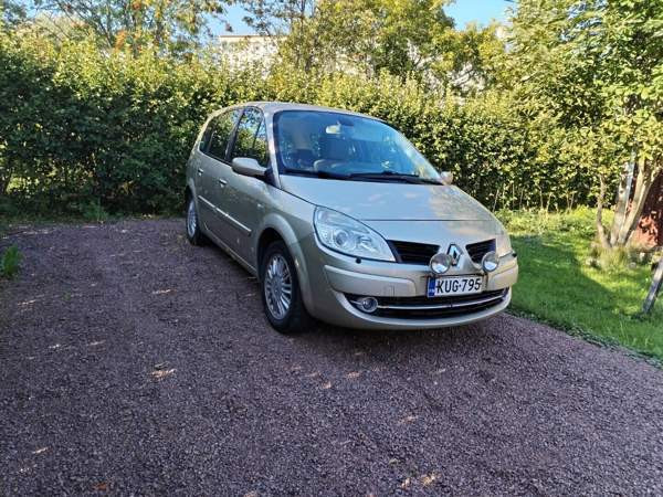 Renault Grand Scenic Коувола - изображение 7