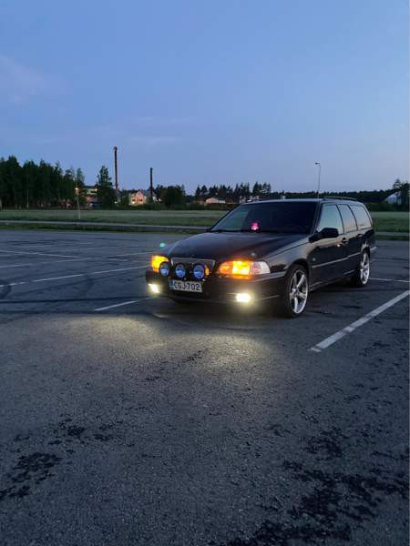 Volvo V70 Alajärvi - valokuva 1