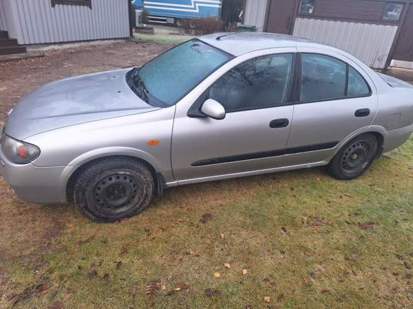 Nissan Almera Kolari - valokuva 2