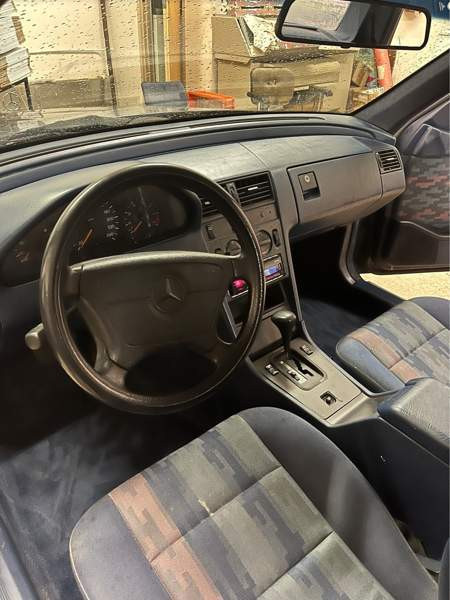 Mercedes-Benz C Sarov - valokuva 7