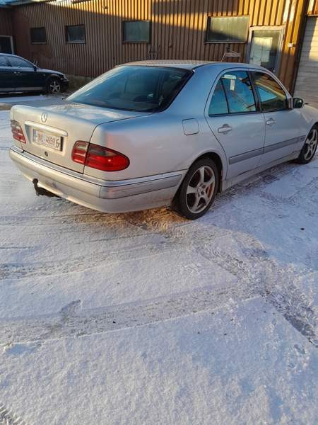 Mercedes-Benz E Outokumpu - valokuva 3