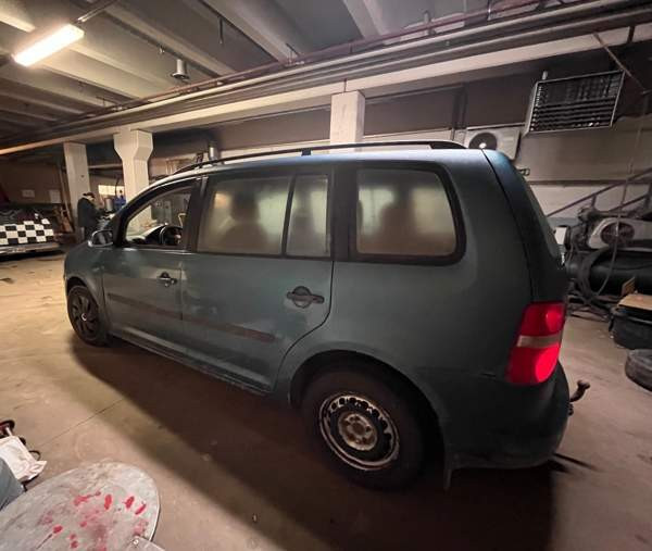 Volkswagen Touran Kuopio - valokuva 6