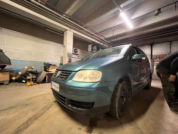 Volkswagen Touran Kuopio - valokuva 2