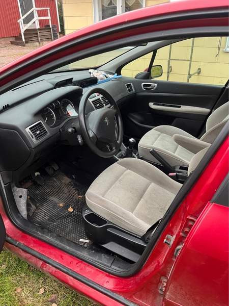 Peugeot 307 Ловийса - изображение 4