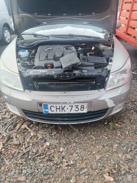 Skoda Octavia Parkano - valokuva 4
