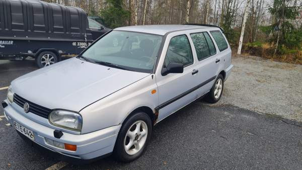 Volkswagen Golf Tampere - valokuva 3