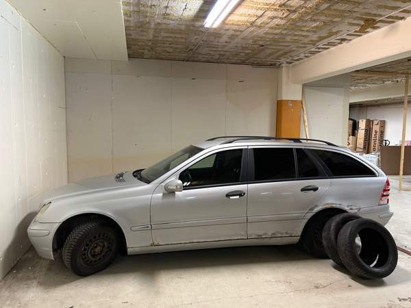 Mercedes-Benz C Jaemsae - valokuva 1