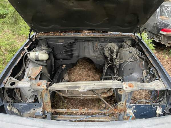 Volvo 740 Ugleural'skiy - valokuva 4