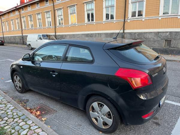 Kia Ceed Turtkul - valokuva 4