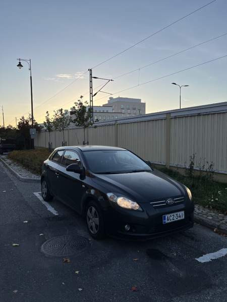 Kia Ceed Turtkul - valokuva 1