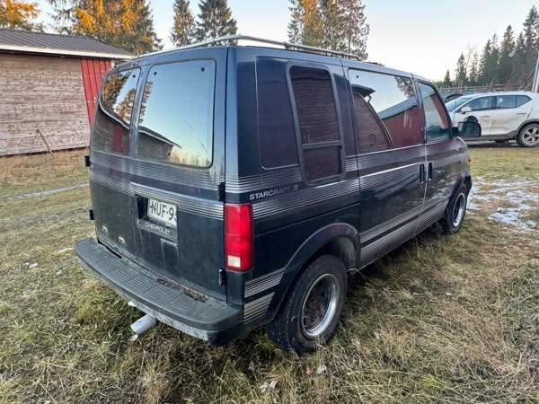 Chevrolet Astro Ranua - изображение 4