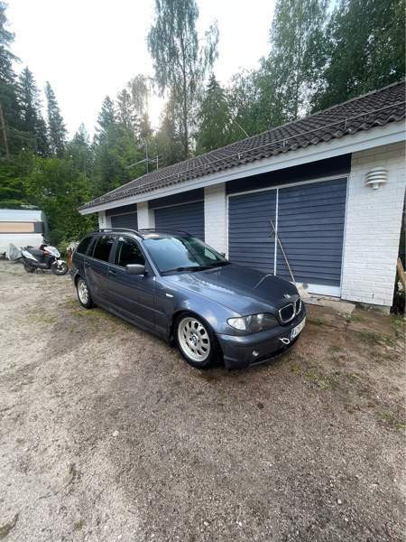 BMW 320 Lieto - valokuva 1