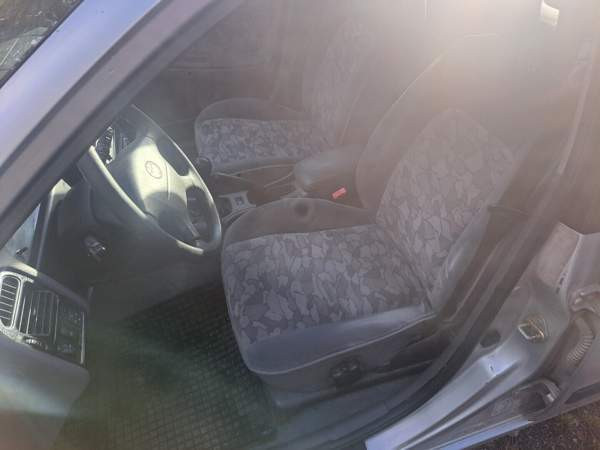 Toyota Avensis Saarijärvi - изображение 5