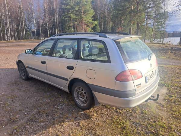 Toyota Avensis Saarijärvi - изображение 2