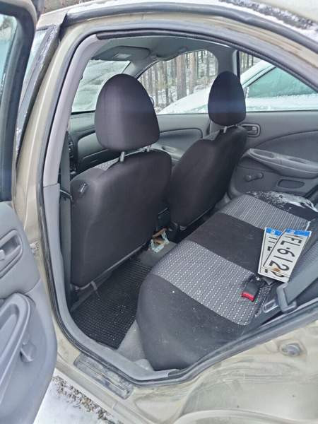 Nissan Almera Kolari - photo 8