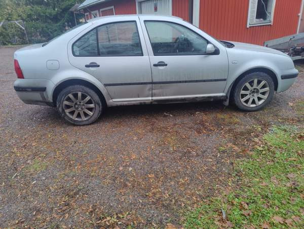 Volkswagen Bora Pöytyä - valokuva 4