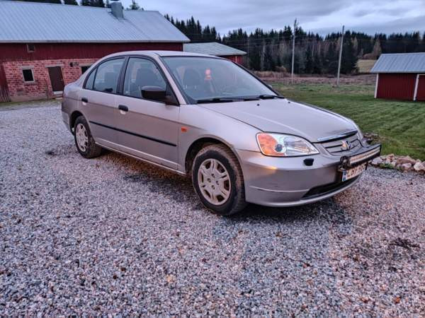 Honda Civic Iisalmi - valokuva 1