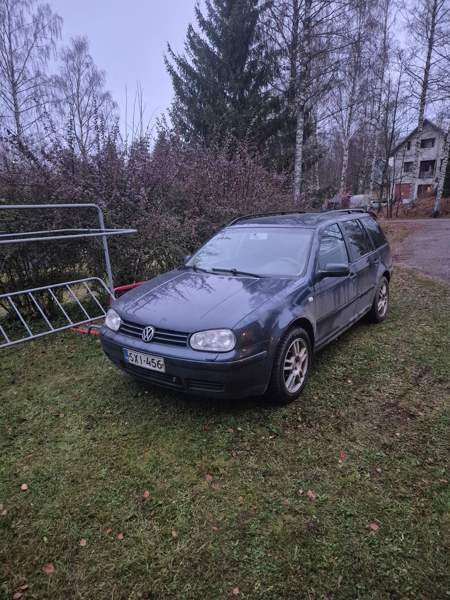 Volkswagen Golf Puumala - valokuva 1