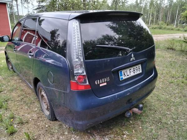 Mitsubishi Grandis Rovaniemi - valokuva 5
