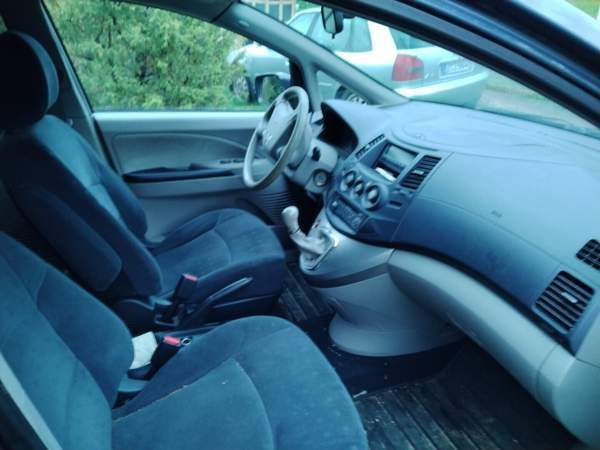 Mitsubishi Grandis Rovaniemi - valokuva 4