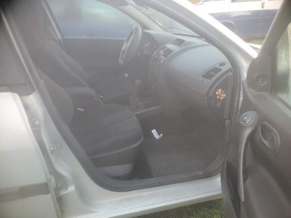 Renault Megane Oulainen - valokuva 6