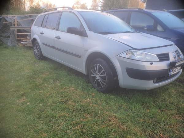 Renault Megane Oulainen - valokuva 1