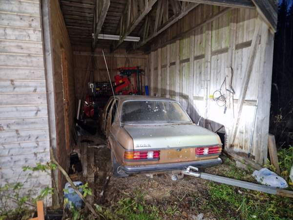 Mercedes-Benz 200 Jalasjärvi - valokuva 2