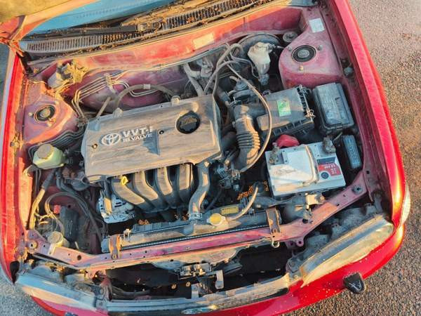 Toyota Corolla Apatity - valokuva 5