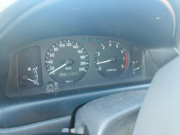 Toyota Corolla Apatity - valokuva 4